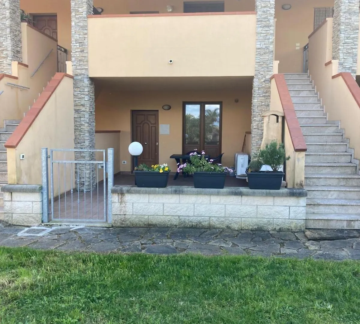 Casa Vacanze Bina Puntone Casa Botrona Italy